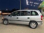 Opel Zafira-8