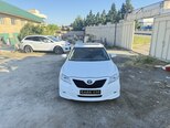 Toyota Camry-5