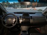 Toyota Prius-8