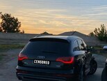 Audi Q7-10