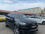 Audi Q7-3