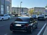 Mercedes E 220 d-9