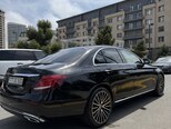 Mercedes E 220 d-5