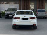 Toyota Camry-5