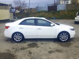 Kia Cerato-12
