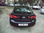 Hyundai Elantra-2