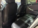 Hyundai Accent-13