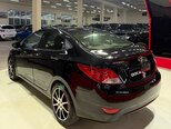 Hyundai Accent-7