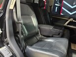 Toyota Land Cruiser-18