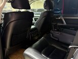 Toyota Land Cruiser-15