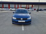 Volkswagen Jetta-1