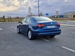 Volkswagen Jetta-8