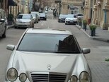 Mercedes E 270-5