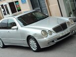 Mercedes E 270-7