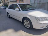 Hyundai Sonata-4