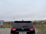 Kia Carnival-4