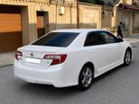 Toyota Camry-3