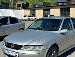 Opel Vectra-5