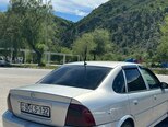 Opel Vectra-4