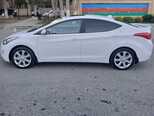 Hyundai Elantra-3