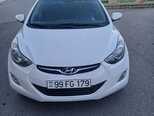 Hyundai Elantra-1