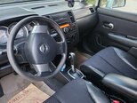 Nissan Tiida-9
