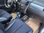 Nissan Tiida-4
