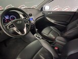 Hyundai Accent-9