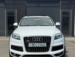 Audi Q7-2