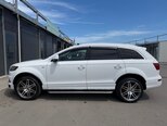 Audi Q7-5