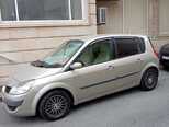 Renault Scenic-8
