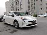 Toyota Prius-4