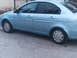 Hyundai Accent-2