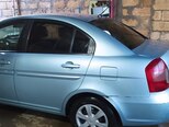 Hyundai Accent-4