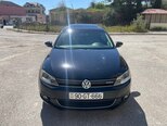Volkswagen Jetta-1