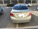 Hyundai Accent-2