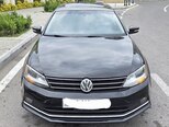 Volkswagen Jetta-1