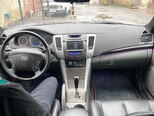 Hyundai Sonata-10