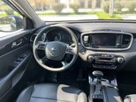 Kia Sorento-11