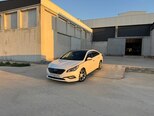 Hyundai Sonata-2