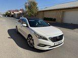 Hyundai Sonata-12