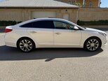 Hyundai Sonata-19