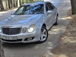 Mercedes E 220-9