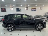 Toyota RAV4-8