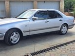 Mercedes E 240-9