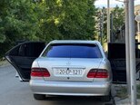 Mercedes E 200-3