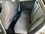 SEAT Ibiza-10