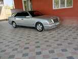 Mercedes E 200-4