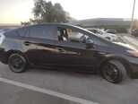 Toyota Prius-12
