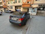 Hyundai Accent-8